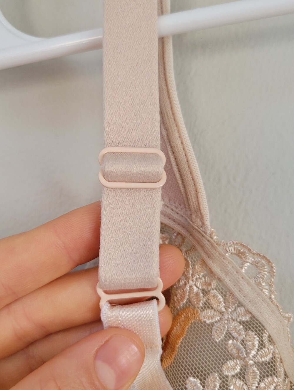 Wacoal Embroidered Lace Sheer Unlined Underwire Bra 36DDD Intimates Romantic - Picture 7 of 12